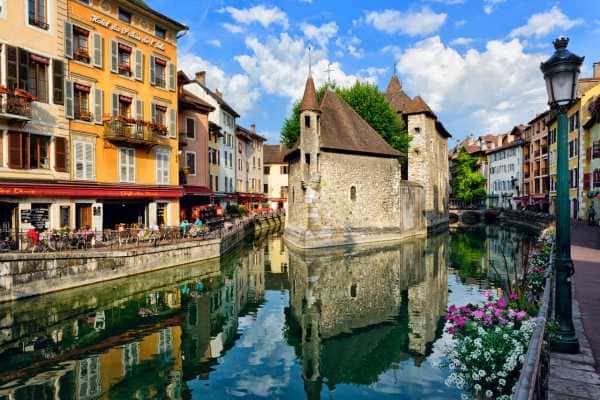 Cobblestone Road Group Private Tours | Licensed Guides - Cobblestone Road Group